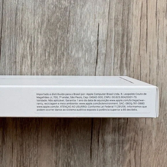 Apple USB-C Digital AV Multiport Adapter, Color: White, Model: A2119 - Picture 3 of 8